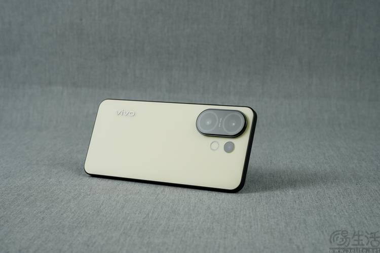 评测：多彩、好玩还特别能打vivo S30系列首发(图10)